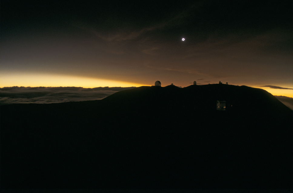 eclipse_au_mauna_kea.jpg